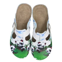 516 -os női Doss bőr papucs - feher panda mintas