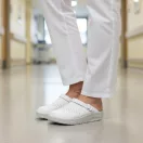 6268 -as női Piumetta gordülő talpu klumpa - feher