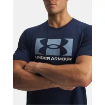 UA M CENTER BOXED LOGO SS