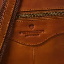Peterson Férfi Bőr Oldaltáska Ptn 711-Cow-5010 Cognac